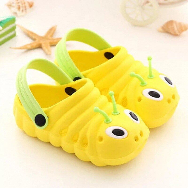 1 ano de idade crianças chinelos verão alta qualidade flip sapatos crianças jardim sapatos bonito dos desenhos animados caterpillar praia sandálias bebês